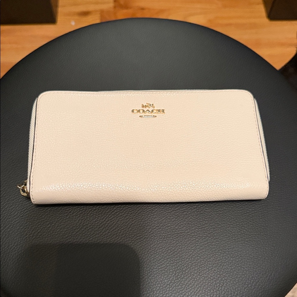 Coach Zip-Around Pebble Leather Wallet in Cream